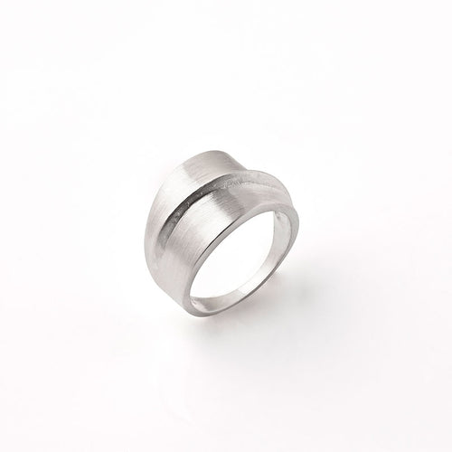 Sharp Ridge Ring
