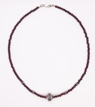 Load image into Gallery viewer, Garnet Bead Necklace